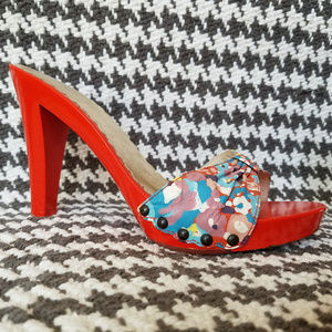 Marc Jacobs Painted Wood Sandals